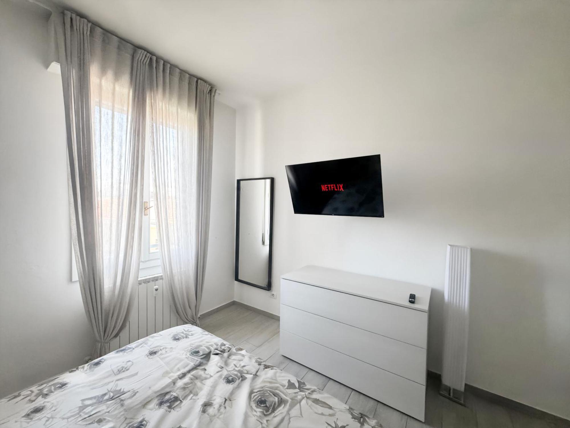 Suite Patrizia - Appartamento In Centro A Modena Eksteriør billede