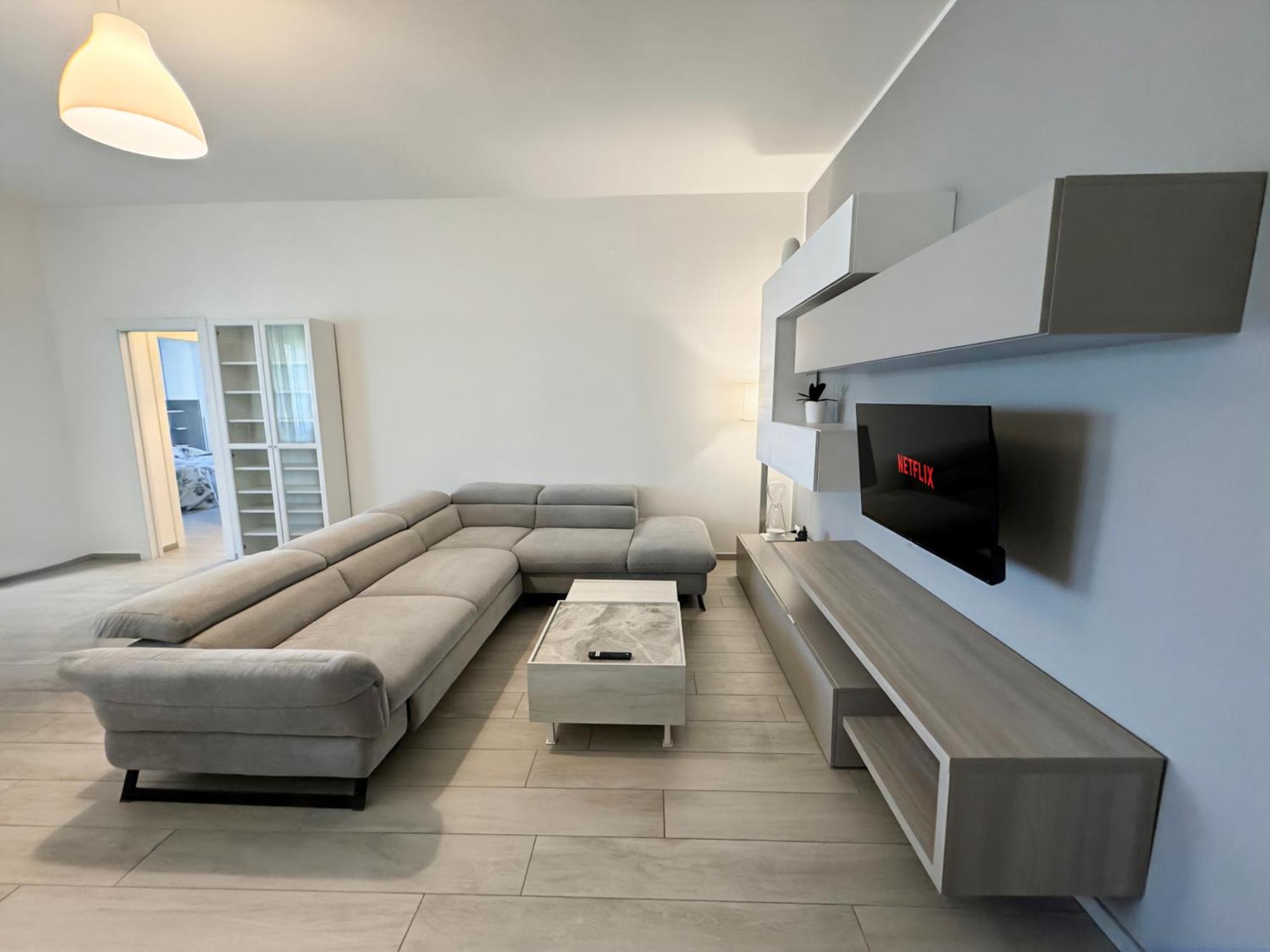 Suite Patrizia - Appartamento In Centro A Modena Eksteriør billede